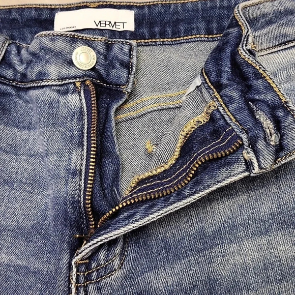 Vervet Distressed Medium Wash Straight Leg 5 Pocket Blue Jeans Womens‎ Size 29 - Picture 6 of 11